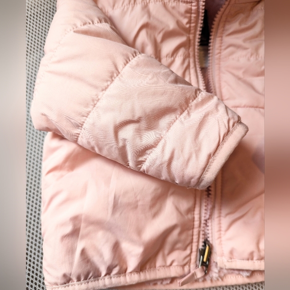 EUC THE NORTH FACE Infant fully reversible hooded winter jacket size 3-6… - Picture 9 of 11